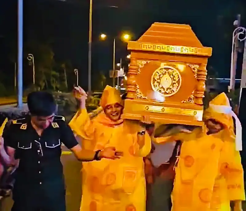Vụ việc khiêng quan tài nhảy múa tại Cần Thơ