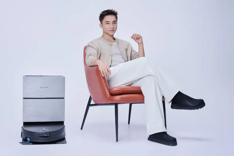 Robot vệ sinh hồ bơi Ultramarine L1 Pro