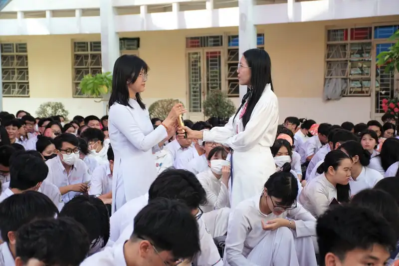 Việt Nam Đẩy Mạnh Giáo Dục Giới Tính: Giải Pháp Toàn Diện Nâng Cao Sức Khỏe Sinh Sản Thanh Thiếu Niên