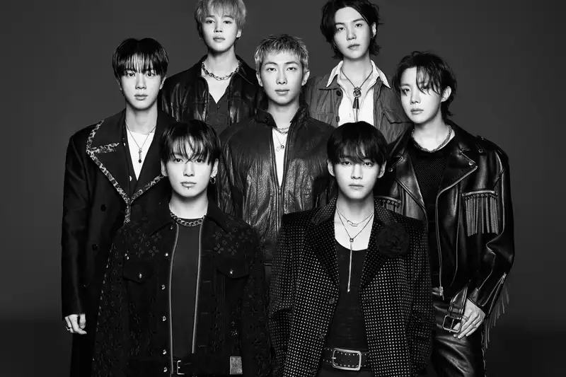 BTS tái xuất American Music Awards: Cơ hội lập cú đúp lịch sử trước Taylor Swift và Bruno Mars