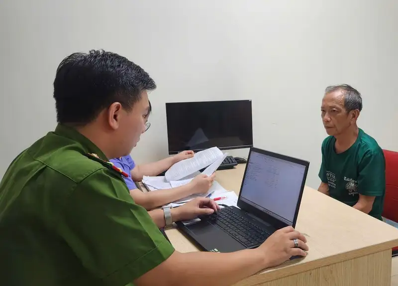 Công an làm việc, lấy lời khai với nghi phạm Nam