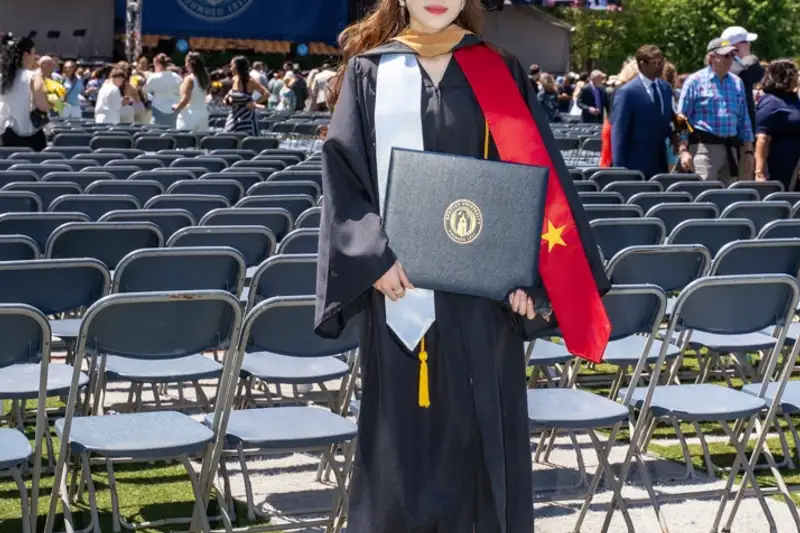 Hoa hậu Đại dương Thanh Thảo tốt nghiệp đại học Mỹ với GPA 3.8: Bản lĩnh của thế hệ 'hoa hậu tri thức' mới