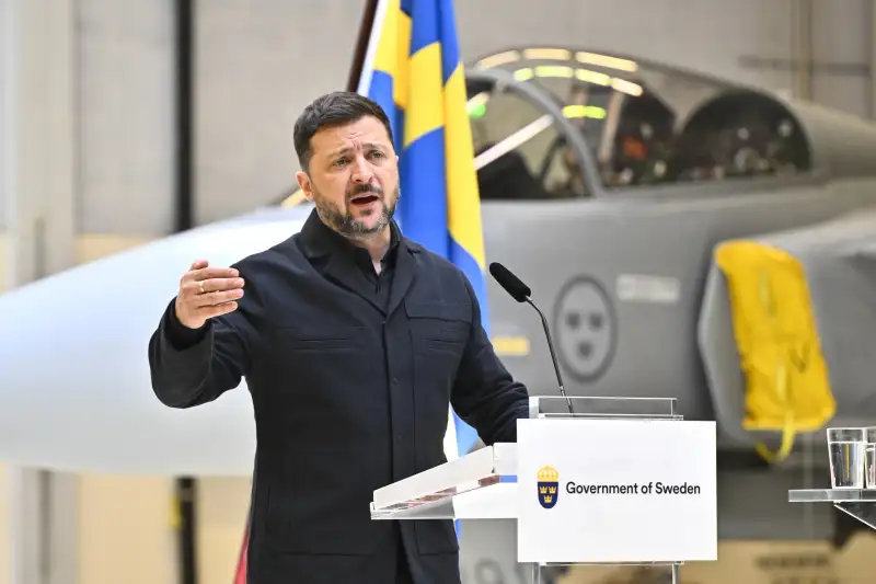 Tổng thống Ukraine Volodymyr Zelensky họp báo tại Thụy Điển ngày 28.5.2026
