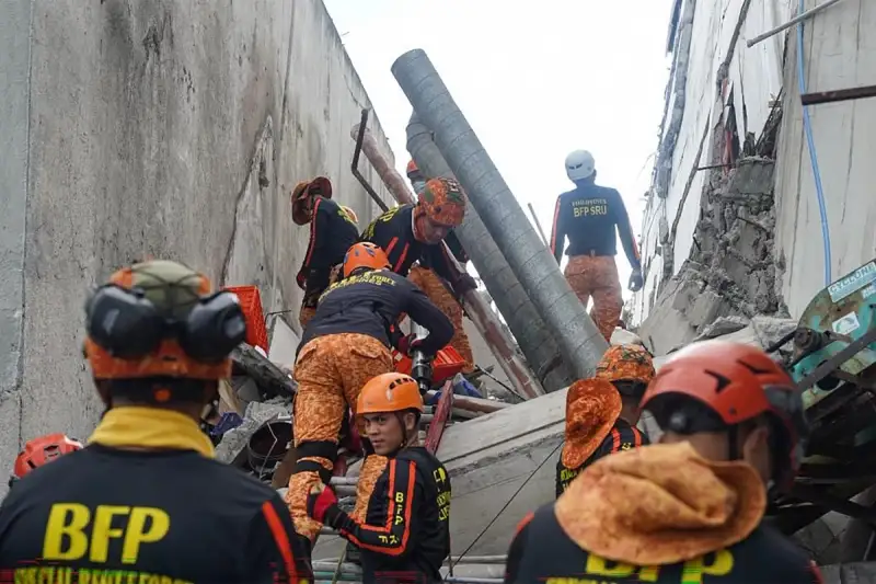 Philippines Rúng Động: Động đất 7.8 độ Richter gây thảm họa, hàng chục người chết, sóng thần đe dọa