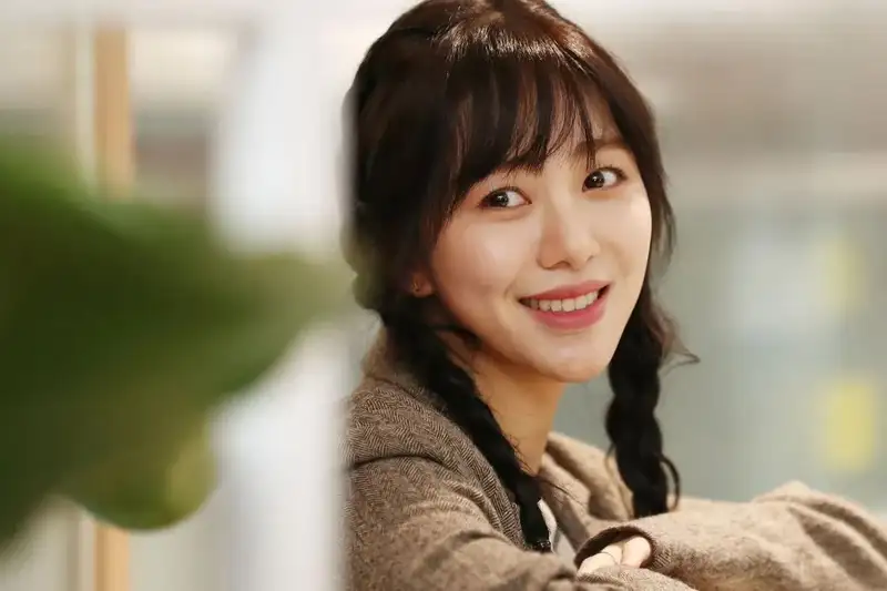Kwon Mina (cựu thành viên AOA) trải lòng về nỗi đau quá khứ: Lời động viên gửi đến những nạn nhân bị bắt nạt và sự thay đổi của xã hội