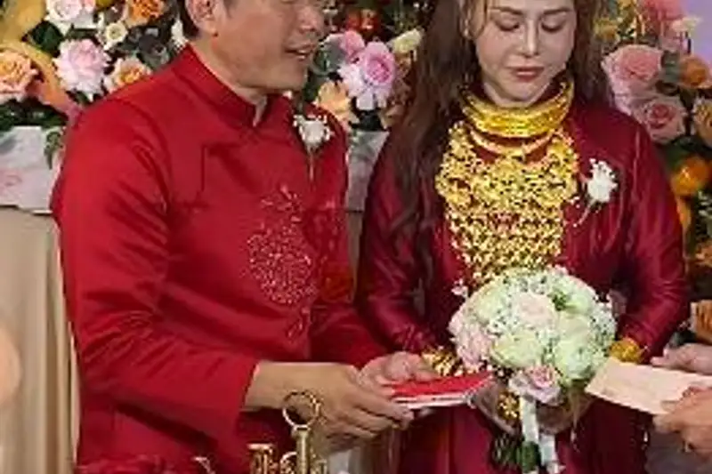 Thực hư tin đồn diễn viên Kinh Quốc cưới vợ ba sau 5 năm biến cố gia đình