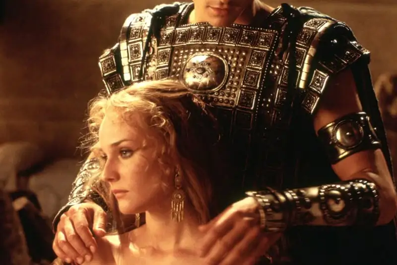 Diane Kruger: Nàng Helen làm thay đổi lịch sử điện ảnh và hàng ngàn con tim