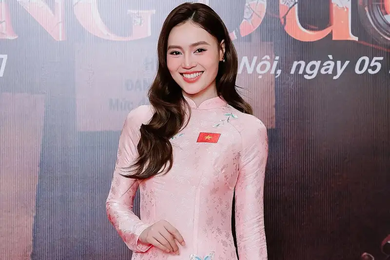 Ninh Dương Lan Ngọc: Chặng Đường Từ 'Ế Show' Đến 'Ngọc Nữ' Màn Ảnh Việt
