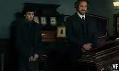 Netflix hé lộ Monster mùa 4: Thảm án rìu Lizzie Borden và màn bứt phá của Ella Beatty