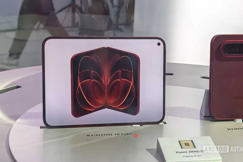 Xiaomi 18 Fold: Điện thoại gập đắt nhất lịch sử, tham vọng thách thức thị trường cao cấp