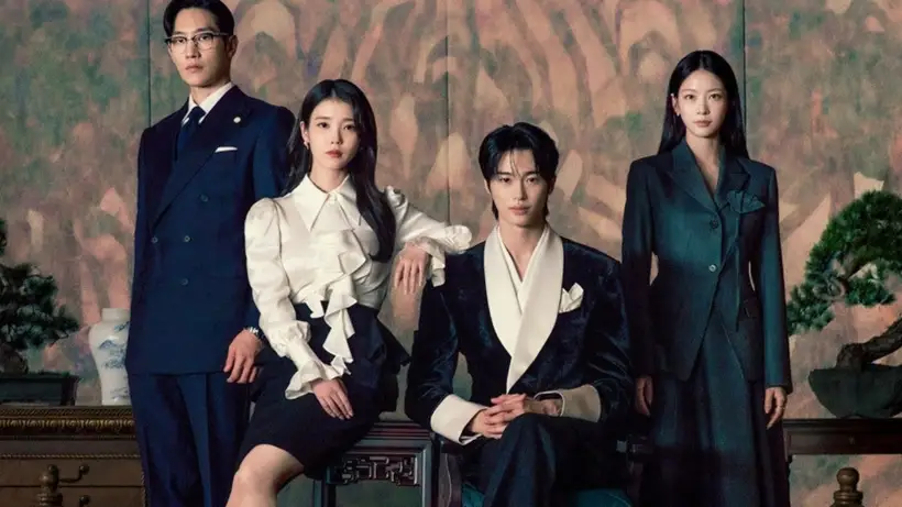 50.000 người yêu cầu hủy chiếu 'Perfect Crown' của IU và Byeon Woo Seok vì xuyên tạc lịch sử
