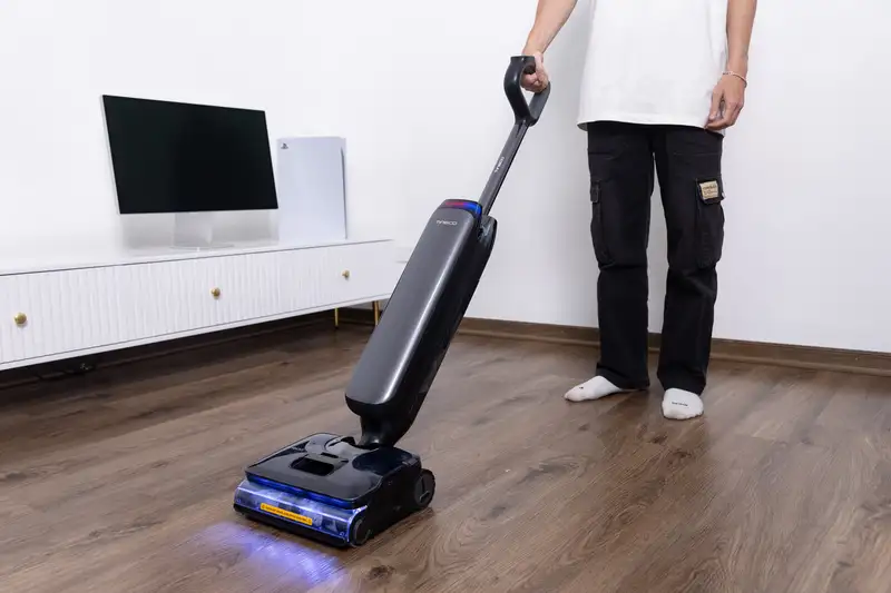 Máy lau sàn khô ướt Tineco S9 Steam