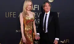 Nicole Kidman Vướng Tin Hẹn Hò Doanh Nhân, Keith Urban Đau Lòng Sau Ly Hôn Gần 2 Thập Kỷ