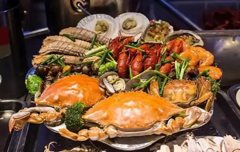 Ăn uống đồ nhiều purine và uống bia muộn t tàn phá thận