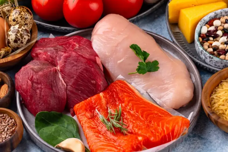 Bí quyết giữ dáng sau tuổi 50: Vì sao ăn ít vẫn tăng cân và 5 giải pháp khoa học