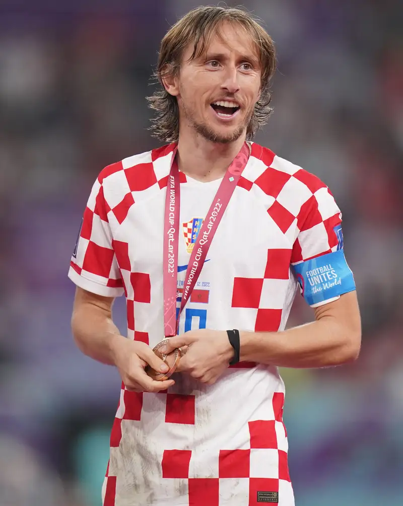 Luka Modric bền bỉ cống hiến ở tuổi ngoài 40