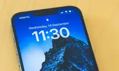 Nghịch lý công nghệ: iPhone 'đỉnh cao' nhờ đối thủ Samsung