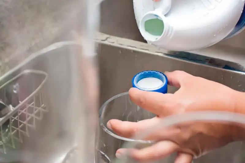 Ngộ độc Nước Tẩy Trùng 84: Mẹ 35 Tuổi Viêm Phổi Cấp Vì Sai Lầm Dọn Nhà