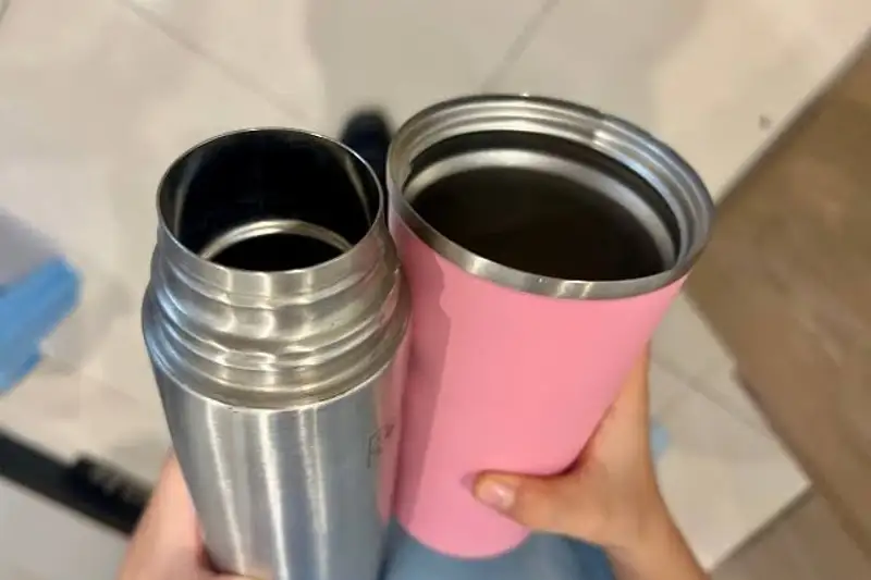 Sai lầm phổ biến khi dùng bình giữ nhiệt: 3 loại đồ uống cần tránh để bảo vệ sức khỏe và đồ dùng