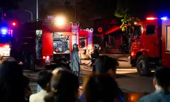 Cháy Lớn Làng Nghề Triều Khúc: Hà Nội Chìm Trong Khói Lửa, Hàng Trăm Lính Cứu Hỏa Bất Kể Đêm Ngày
