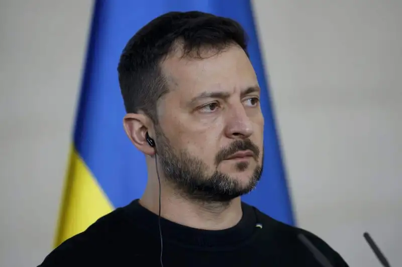 Ukraine Kiên Quyết Từ Chối 'Phòng Chờ' EU: Kyiv Đòi Tư Cách Thành Viên Đầy Đủ